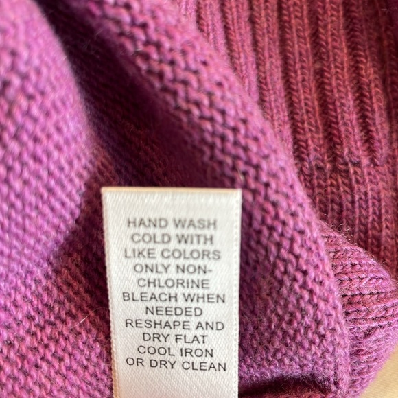 Banana Republic Cashmere Blend Mock Neck Sweater - Small - Picture 7 of 9